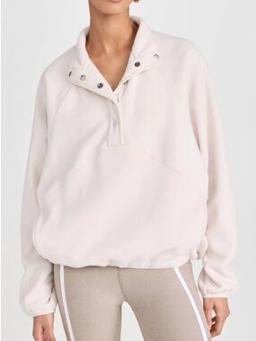 Beyond Yoga Tranquility Pullover